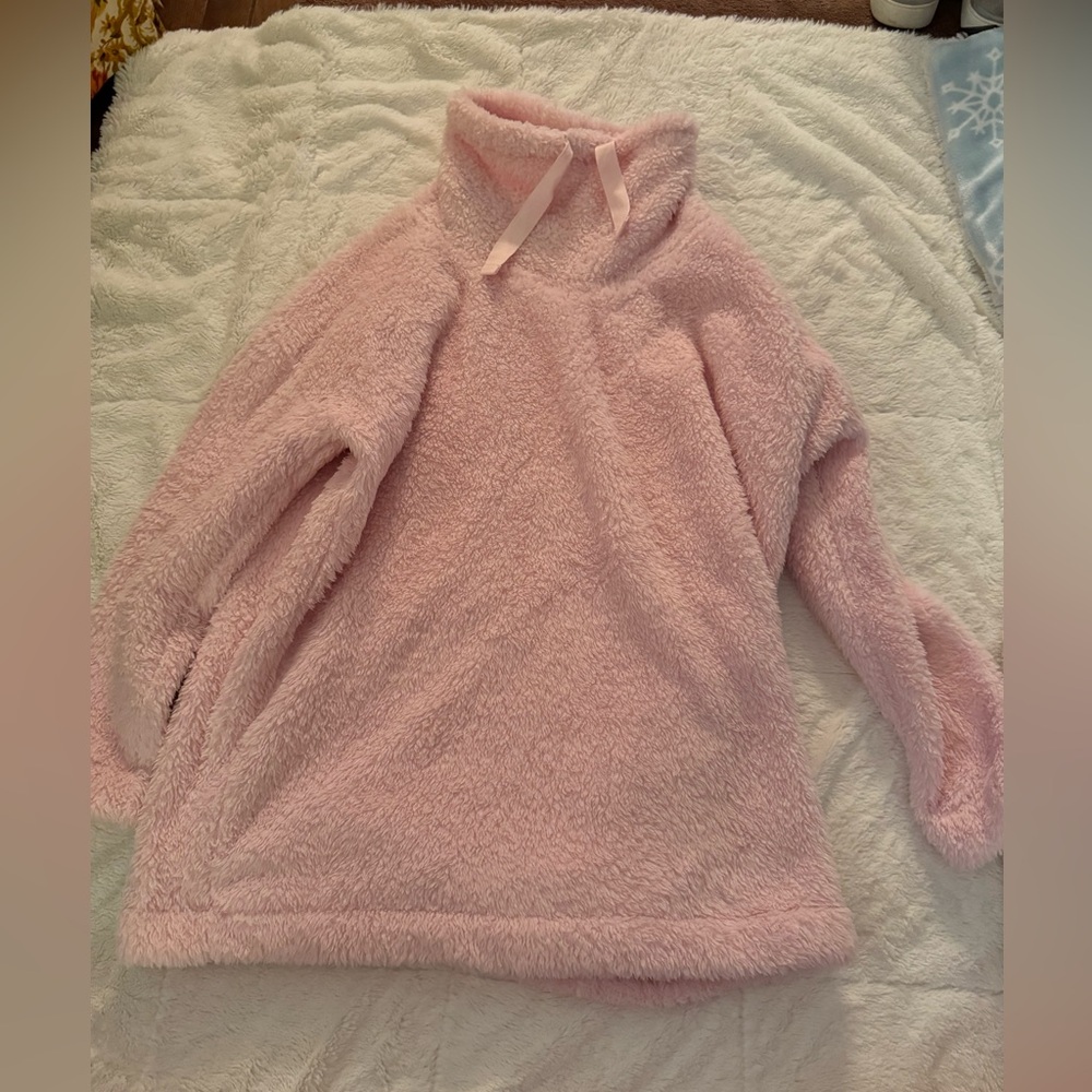 Light pink sweatshirt